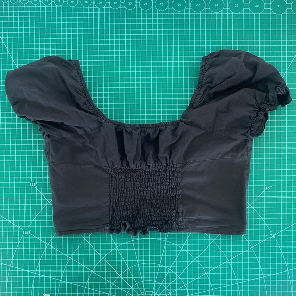 Princess Polly Crop Blouse - Picture 3 of 4